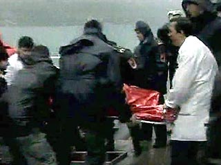 При попытке нелегально добраться до Италии морем утонули 19 албанцев. Их тела обнаружены в субботу в лодке недалеко от албанского берега