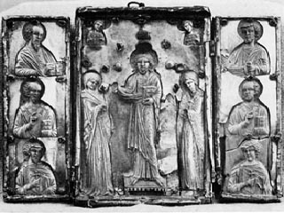 Триптих X века византийского происхождения, похищенный 12 лет назад, сильно пострадал - с него исчезли около 30 драгоценных камней и серебряный оклад.
