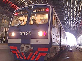 В 12 пригородных электропоездах Московской железной дороги (МЖД) установлены системы внутрисалонного видеонаблюдения. Позже такие системы будут устанавливаться на все поезда пригородного сообщения