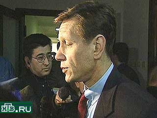 Глава думского бюджетного комитета Александр Жуков считает, что Россия должна в 2001 году осуществить все выплаты Парижскому клубу