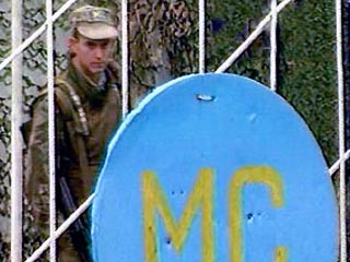 В зоне грузино-абхазского конфликта сегодня обнаружен труп российского миротворца, сообщили в полиции Зугдиди