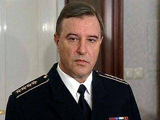 Главнокомандующий ВМФ РФ адмирал флота Владимир Куроедов полагает, что одной из причин гибели людей на флоте является недостаточно высокий уровень ответственности командного состава