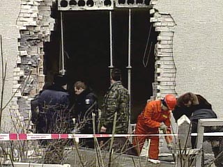 Взрыв произошел в 11:45 по местному времени в подвальном помещении суда Дарницкого района