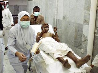 По данным саудовских властей, 82 пакистанца скончались во время хаджа от различных заболеваний, 40 человек погибло в давке в Мине, еще 10 паломников стали жертвами дорожных происшествий