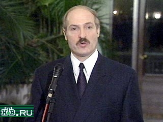 Сегодня в Москву, второй раз за последние семь дней, прилетает президент Белорусссии Александр Лукашенко