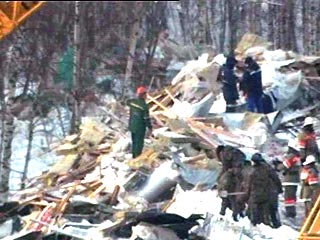До 26 человек увеличилось к 12:00 мск число погибших в результате обрушения купола в московском аквапарке "Трансвааль-парк"