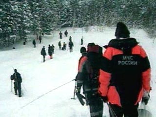 Семерых сноубордистов, пропавших на Чегете, могли похитить