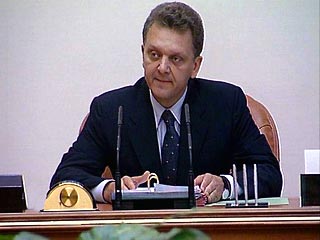 Виктор Христенко приступил к работе в качестве исполняющего обязанности премьер-министра России