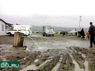 Большая партия гуманитарной помощи поступила в чеченские лагеря для беженцев