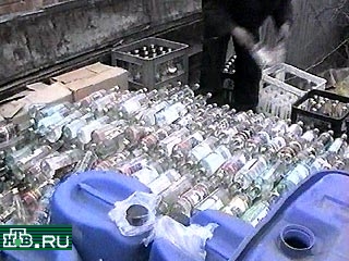 В Ставропольском крае сотрудники милиции ликвидировали подпольный цех по производству фальсифицированной водки.