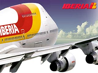Крупнейшая испанская авиакомпания "Иберия" с 1 марта отменила бесплатное питание пассажиров на борту своих самолетов, совершающих полеты на близкие и средние расстояния