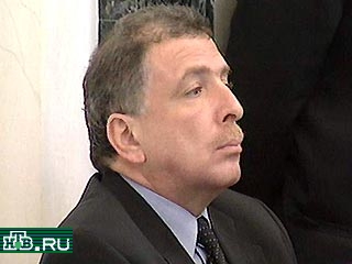 Вице-премьер России Илья Клебанов заявил, что экипаж подлодки "Курск" будет эвакуирован