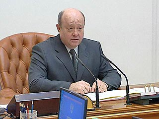 Михаил Фрадков назначил руководителей 12 федеральных служб и агентств