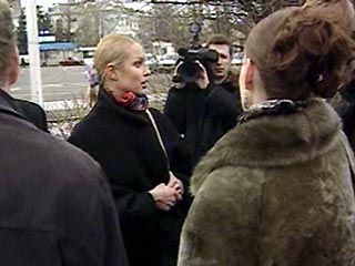Запрет на выезд из страны, предъявленный Анастасии Волочковой в понедельник в аэропорту "Внуково", является грубым нарушением российского законодательства и будет иметь последствия для виновной стороны, заявил "Интерфаксу" адвокат балерины Георгий Зубовск