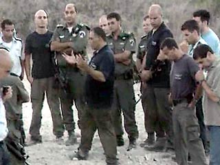 Израильские солдаты обезвредили грузовик со взрывчаткой