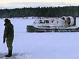В Финском заливе спасатели сняли рыбаков с отколовшейся льдины