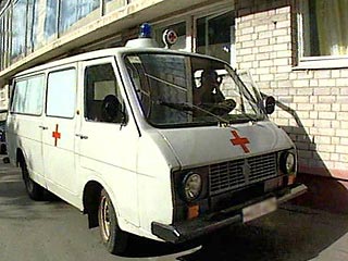 Девять человек пострадали, двое из них получили ножевые ранения во время драки в одном из баров в центре Симферополя между группой крымских татар и посетителями