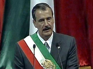 Мексика заявила в среду Лондону официальный протест в связи с действиями британских военных спелеологов на территории страны. Расставить все точки над "и" в истории, породившей здесь массу версий и домыслов, потребовал и президент Висенте Фокс