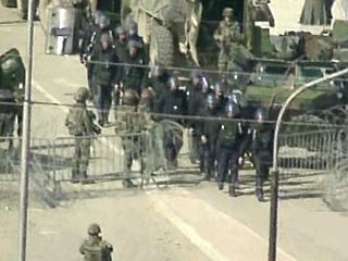 В Косовской Митровице миротвотцы открыли огонь друг в друга