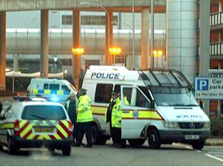 Британская полиция задержала десять подозреваемых в терроризме
