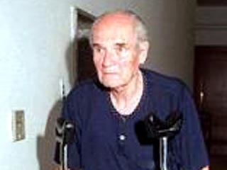 В Италии умер один из последних нацистских преступников - бывший майор СС Карл Хасс