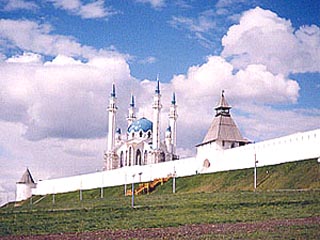 Николай Патрушев, находившийся накануне с визитом в Татарстане, посетил мечеть Кул-Шариф