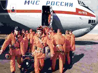Власти Индии дали добро на прилет самолета российского МЧС напрямую в Ахмедабад (штат Гуджарат), где в пятницу произошло сильное землетрясение