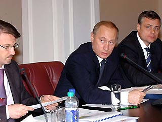 Путин велел бизнесменам ответственно относится к территориям, на которых они работают