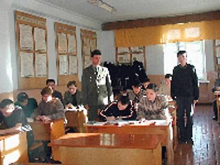 В этом году программа обучения на военных кафедрах гражданских вузов России, готовящих офицеров запаса для Сухопутных войск, будет изменена