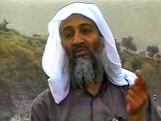 Лидер международной террористической организации "Аль-Каида" Усама бен Ладен в четверг пообещал выплачивать материальные вознаграждения за убийства высокопоставленных представителей Соединенных Штатов и ООН в Ираке