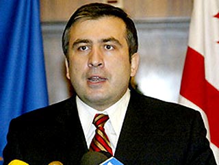 Президент Грузии Михаил Саакашвили распустил Верховный Совет Аджарии