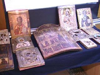 Грузинской церкви переданы иконы из министерства безопасности Аджарии