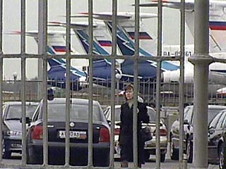 В Москве задержана жительница Нижнего Тагила, "заминировавшая" самолет, опоздав на рейс