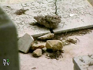 В поселке Бира Облучненского района Еврейской автономной области вандалы взорвали мемориал павшим в годы Второй мировой войны