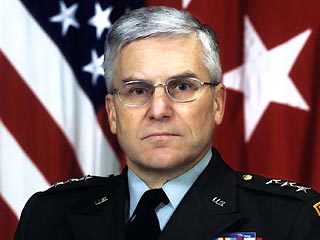 Новым командующим войсками США в Ираке станет генерал Джордж Кейси