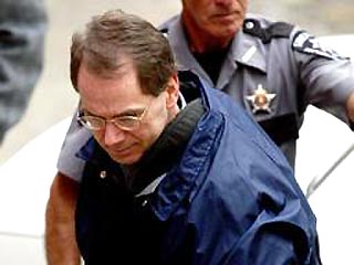 Суд штата Оклахома признал в среду виновным в убийстве 161 человека Терри Николса, участвовавшего в содействии в совершении теракта в Оклахома-Сити 19 апреля 1995 года
