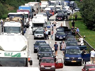 34 тысячи литров свиной крови остановили движение на автостраде в Германии