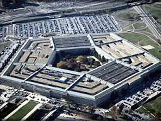 Пентагон потратил на авиабилеты лишние 100 млн долларов