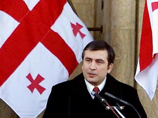 Михаил Саакашвили от имени народа подарил коня президенту Азербайджана