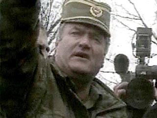 Лидер боснийских сербов Ратко Младич скрывается в Сербии
