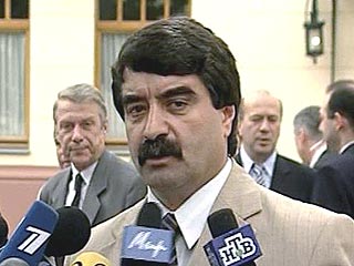 Как заявил министр по особым поручениям непризнанной республики Борис Чочиев, "народ Южной Осетии на референдуме в 1992 году свой выбор сделал, и от этого выбора не откажется"
