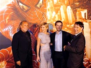  "Человек-паук-2" в США занимает первую позицию в рейтинге в свой второй уикенд после премьеры