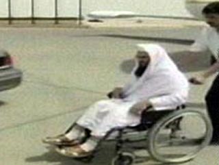 Cподвижник бен Ладена, Халед Аль-Харби - человек преклонного возраста, который передвигается на коляске из-за инвалидности, полученной в результате ранения
