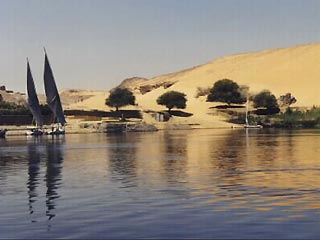 Израиль предложил Египту продать 14 миллиардов кубических метров сточных вод Нила по цене 1 египетский фунт (примерно 16 американских центов) за кубический метр, пишет в четверг газета "Аз-Заман"