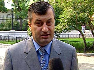 Чрезвычайное заседание Совета безопасности Южной Осетии пройдет в пятницу в Цхинвали, куда из Москвы во второй половине дня возвратился лидер этой республики Эдуард Кокойты