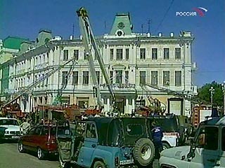 Пожар в гостинице "Октябрь" омрачил 8 августа празднование в Омске дня города