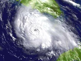На Флориду надвигается ураган "Чарли"