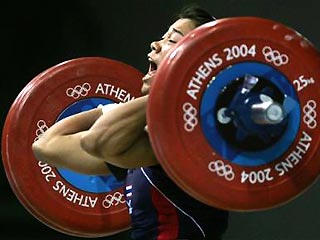 Адмопорн Полсак стала первой таиландской женщиной-чемпионкой Олимпиады