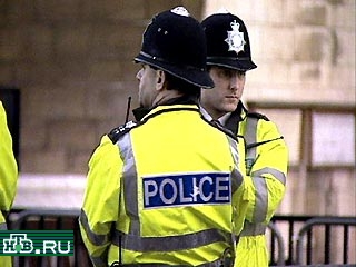 В Великобритании от взрыва самодельной бомбы были ранены два человека