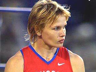 Чемпионские амбиции Кузенкова подкрепила олимпийским рекордом